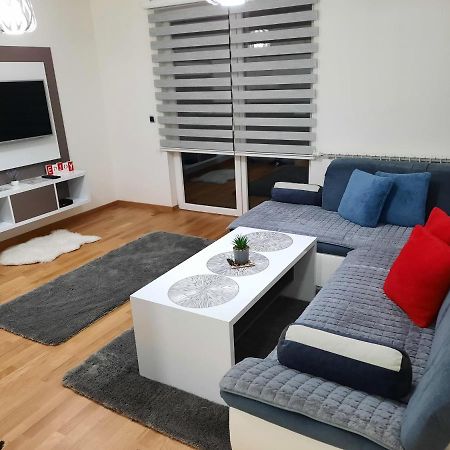 Apartman Bulevar Sarajevo - Free Parking Eksteriør bilde