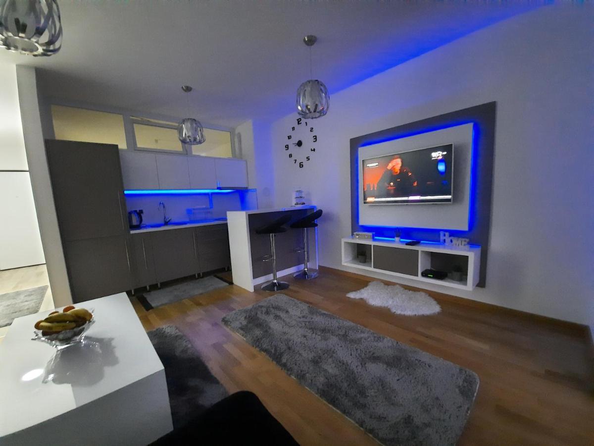 Apartman Bulevar Sarajevo - Free Parking Eksteriør bilde