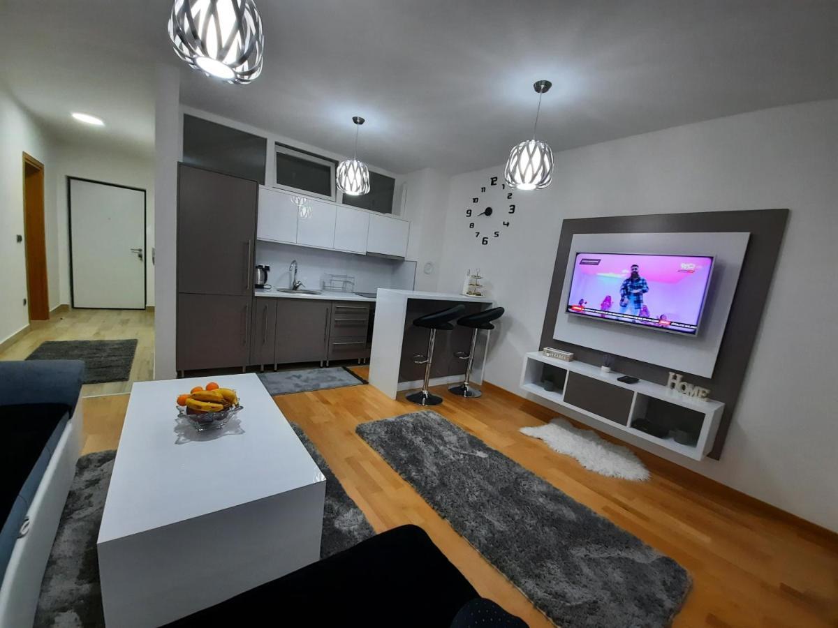 Apartman Bulevar Sarajevo - Free Parking Eksteriør bilde
