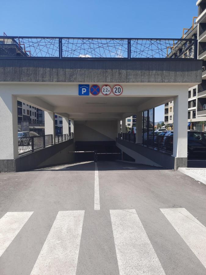 Apartman Bulevar Sarajevo - Free Parking Eksteriør bilde
