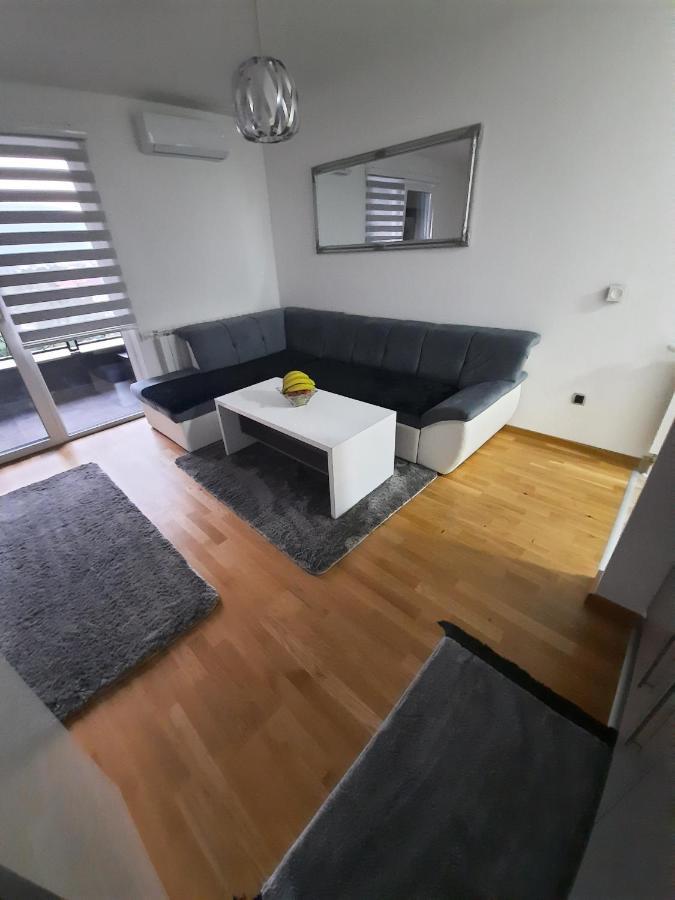 Apartman Bulevar Sarajevo - Free Parking Eksteriør bilde