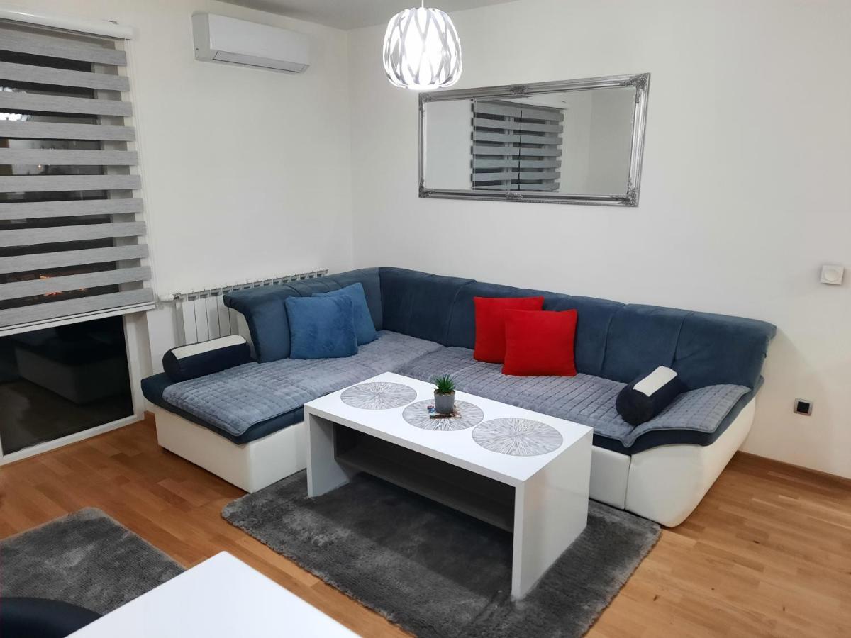 Apartman Bulevar Sarajevo - Free Parking Eksteriør bilde